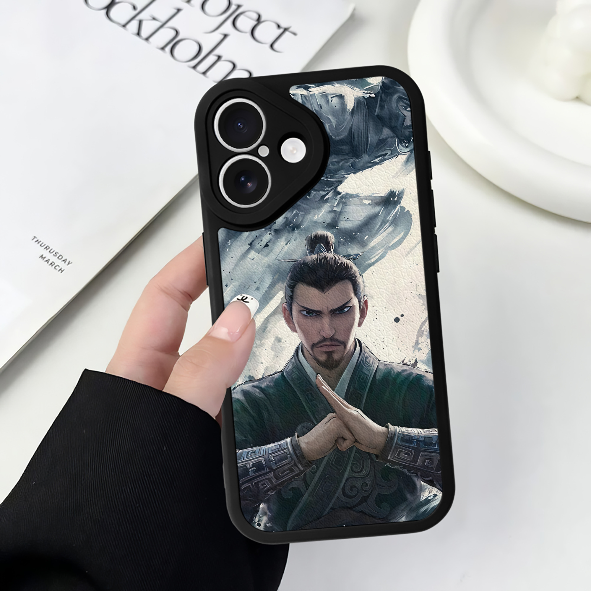 （画像用） Ne Zha 2 ナタ 魔童の大暴れ 【iPhone 16シリーズ対応】シリコンスマホケース（レザー調） 材質：シリコン